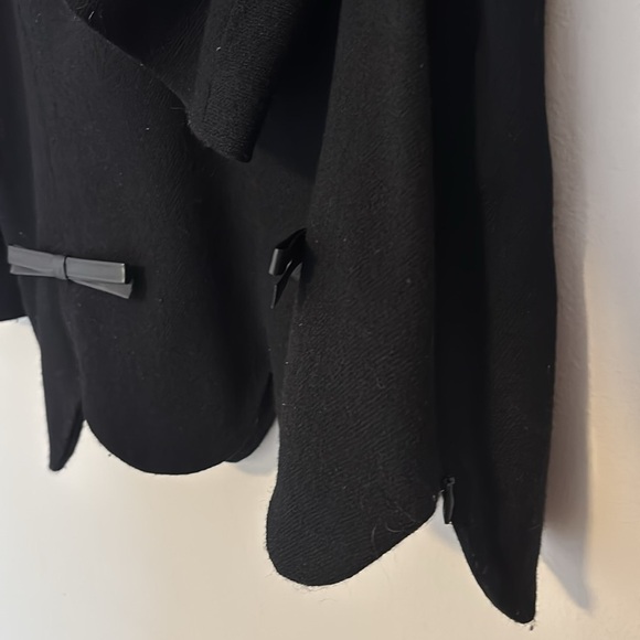 Milly Fitted Scalloped 3/4 Sleeve wool top size 6 - Picture 5 of 11